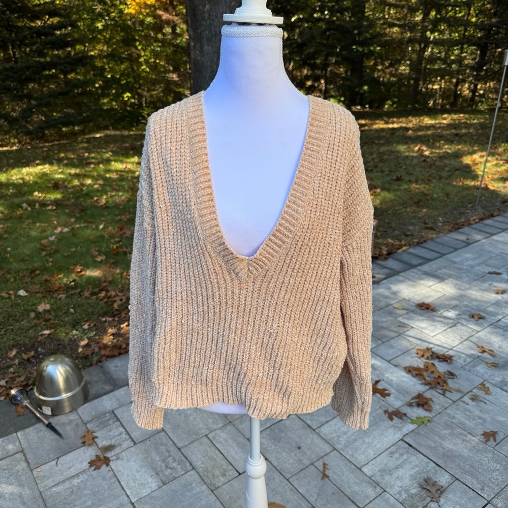 #vneck #warm #sweater never worn #winter #fall